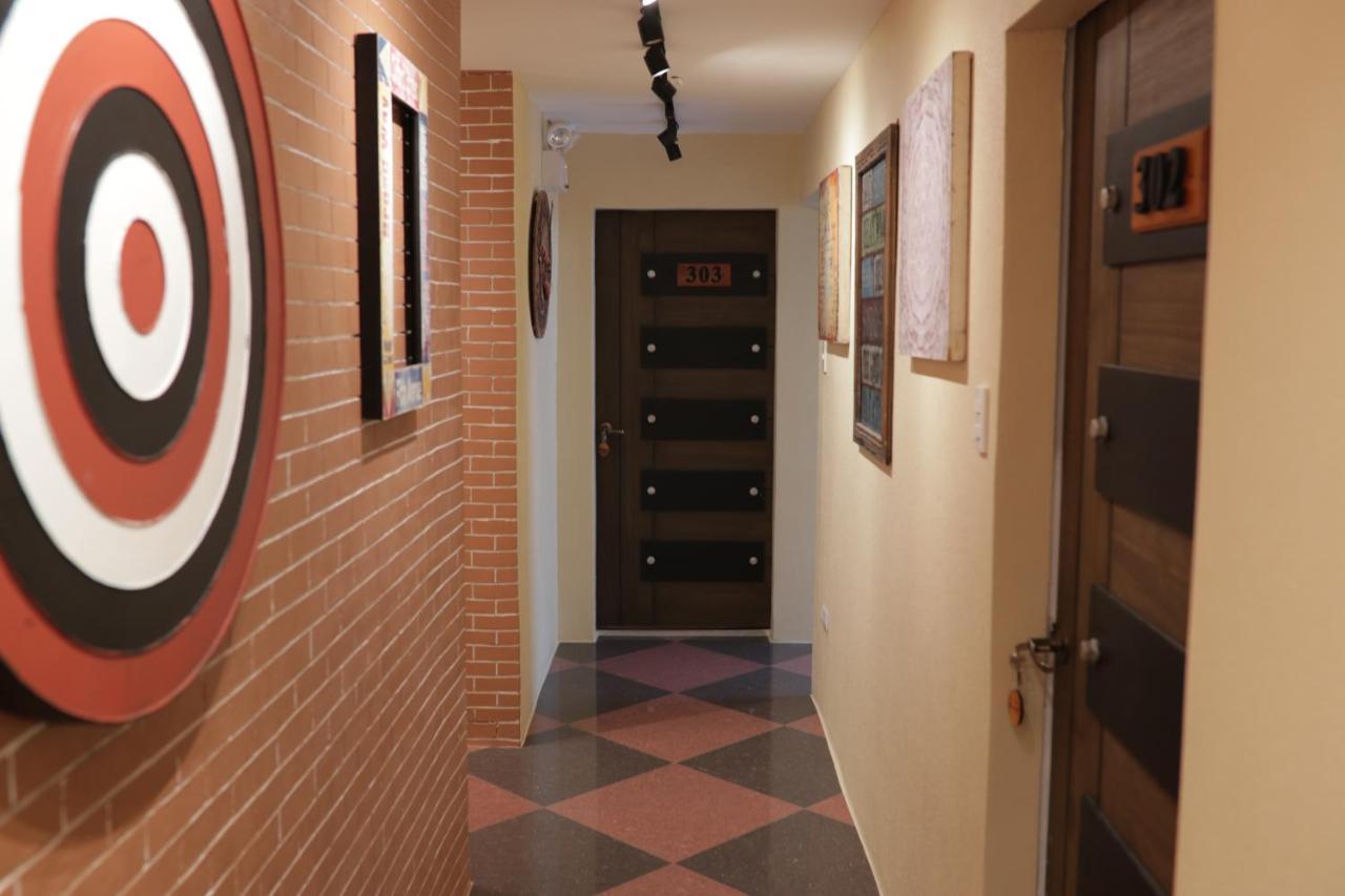Cerca Hotel Balabag  Exterior foto